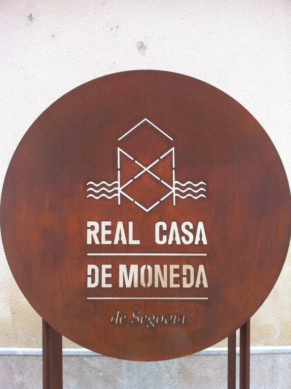 Casa De La Moneda Hotel Segovia Luaran gambar